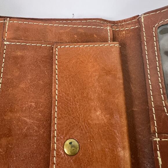 Patricia Nash Terresa Women's Genuine Leather Trifold Snap Wallet 7.75 in Brown - Picture 6 of 16